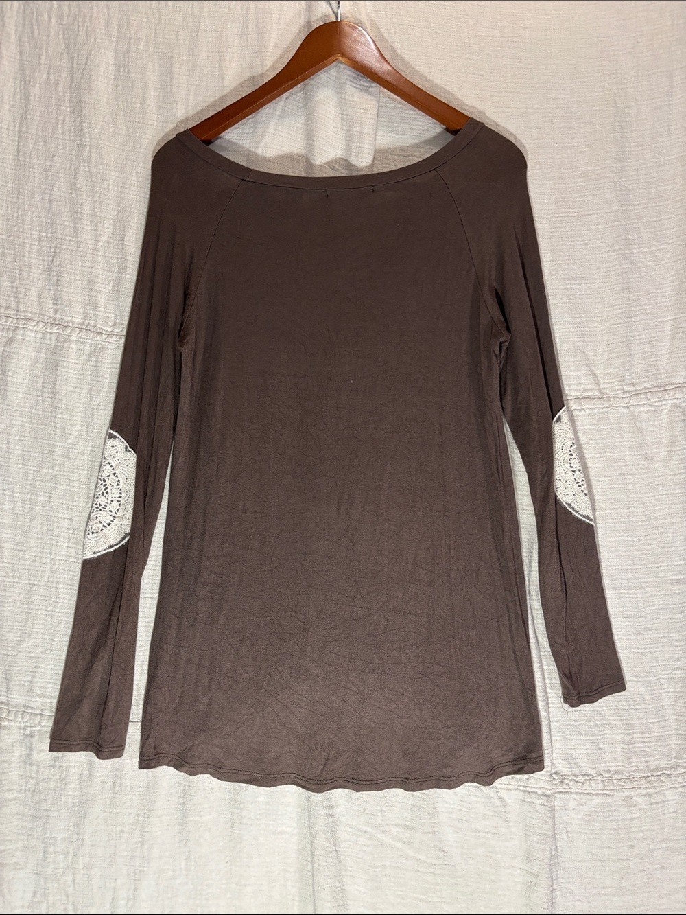 BKE Taupe Long Sleeve Scoop Neck Top with White Crochet Elbow Patches - Picture 10 of 11